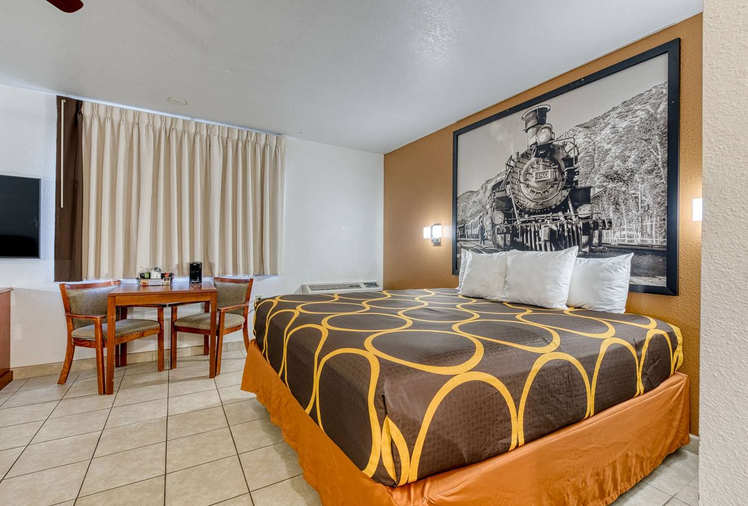 Super 8 By Wyndham Alamosa 24/51