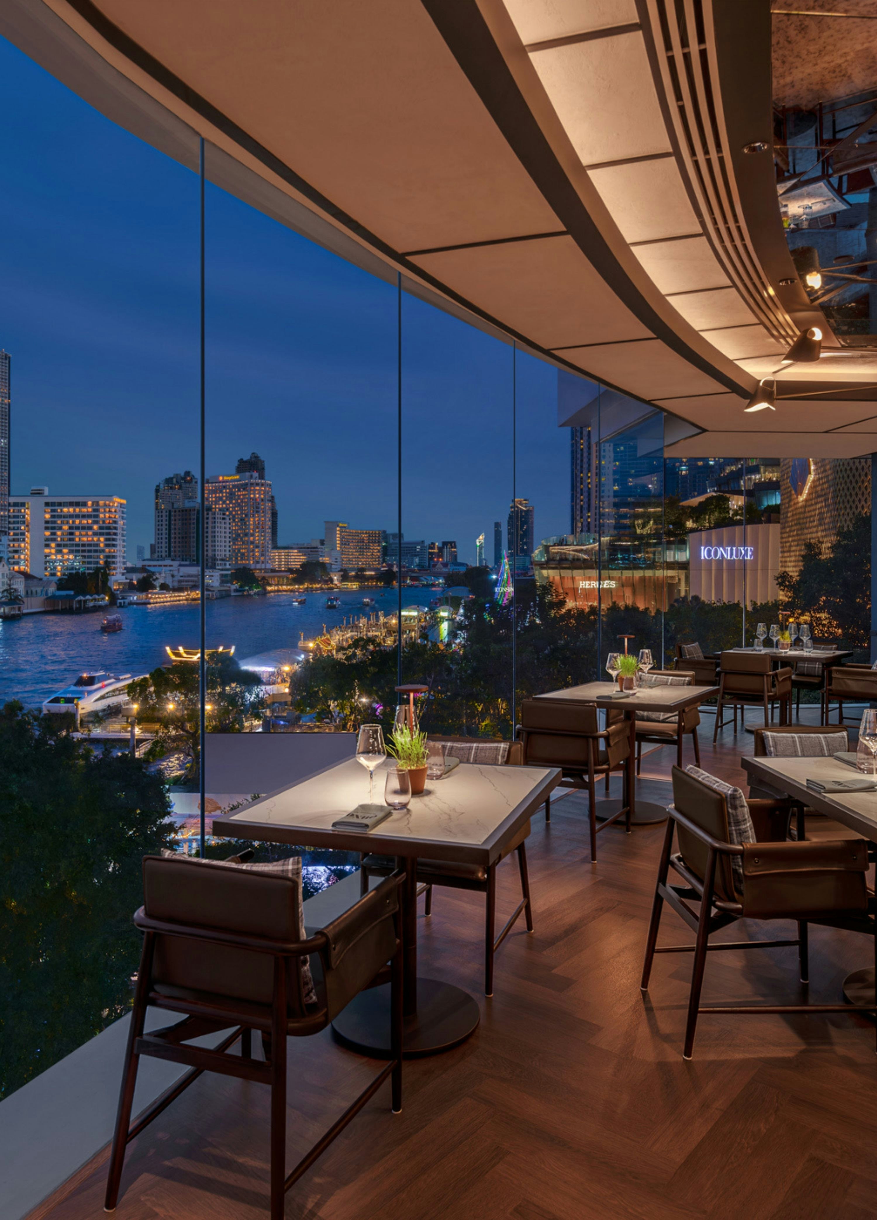 Millennium Hilton Bangkok 97/113