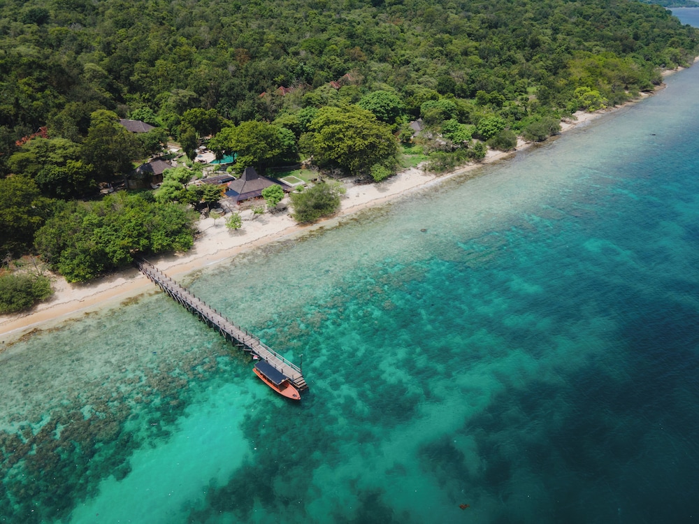 Nusa Bay Menjangan by WHM 53/58