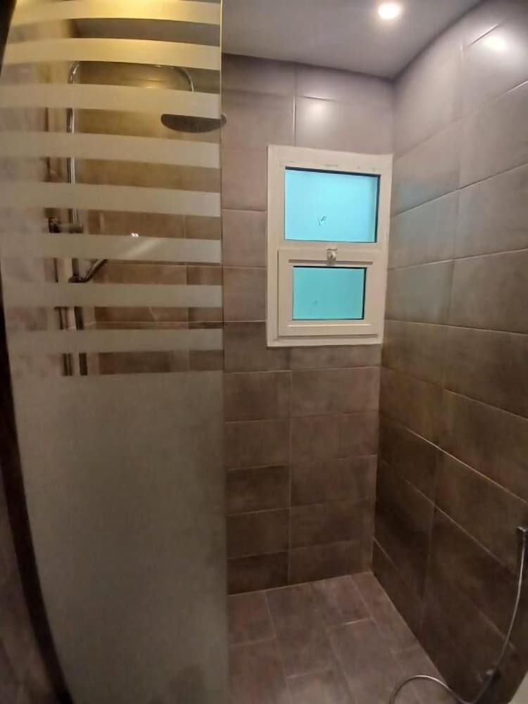 فندق كلاوزر للشقق الفندقية(Clowzer Hotel Apartments) 28/51