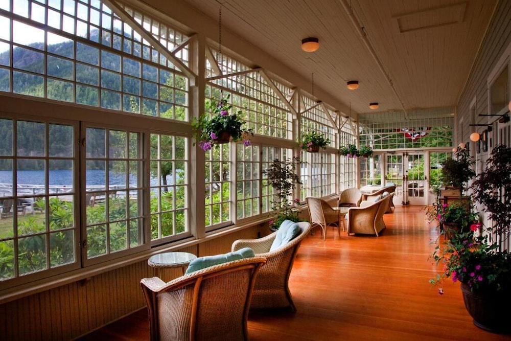 Lake Crescent Lodge 28/50