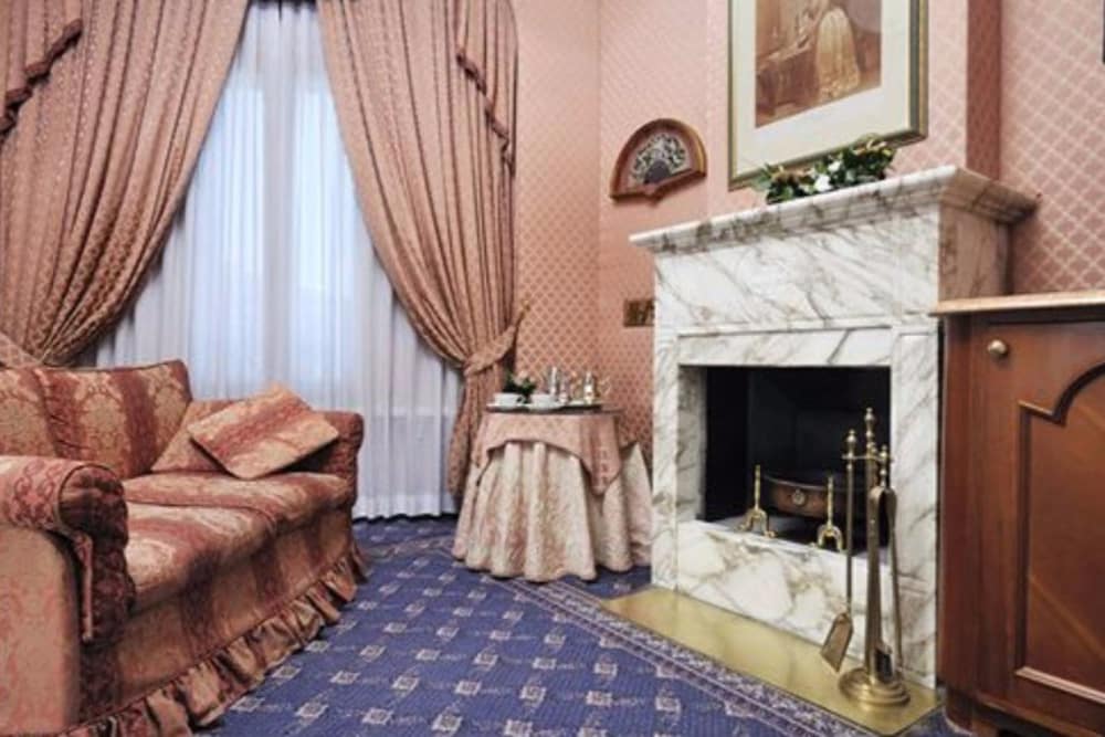 Mecenate Palace Hotel 36/50