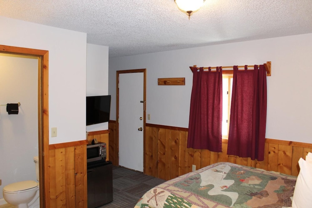 Alpine Motel 7/25
