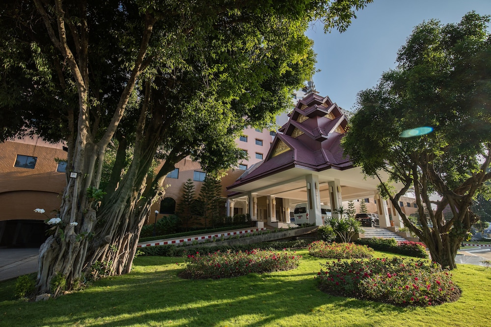 The Heritage Chiang Rai Hotel and Convention 49/50