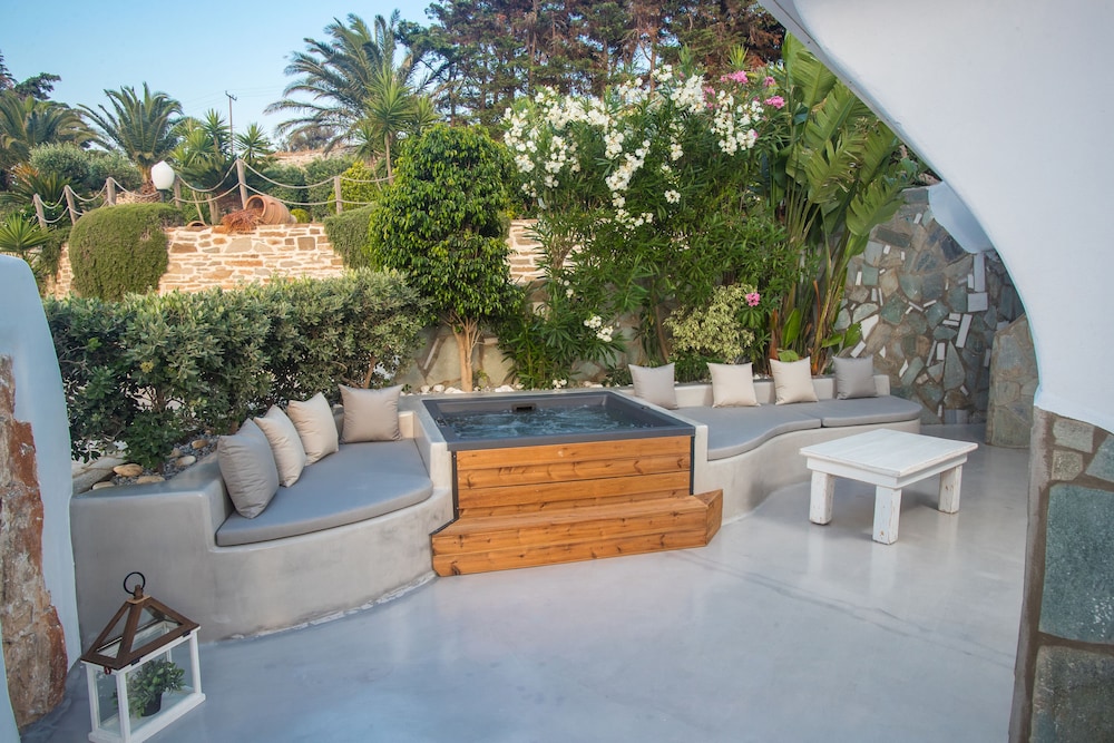 Paros Palace 38/76