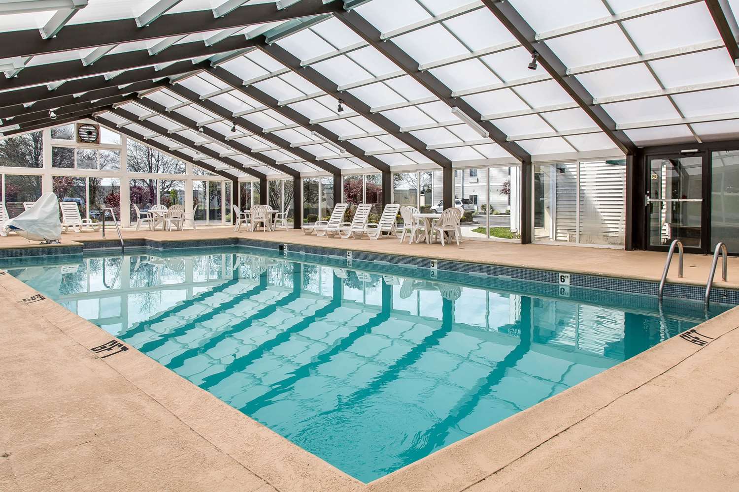 Quality Inn and Suites Middletown Newport 25/40