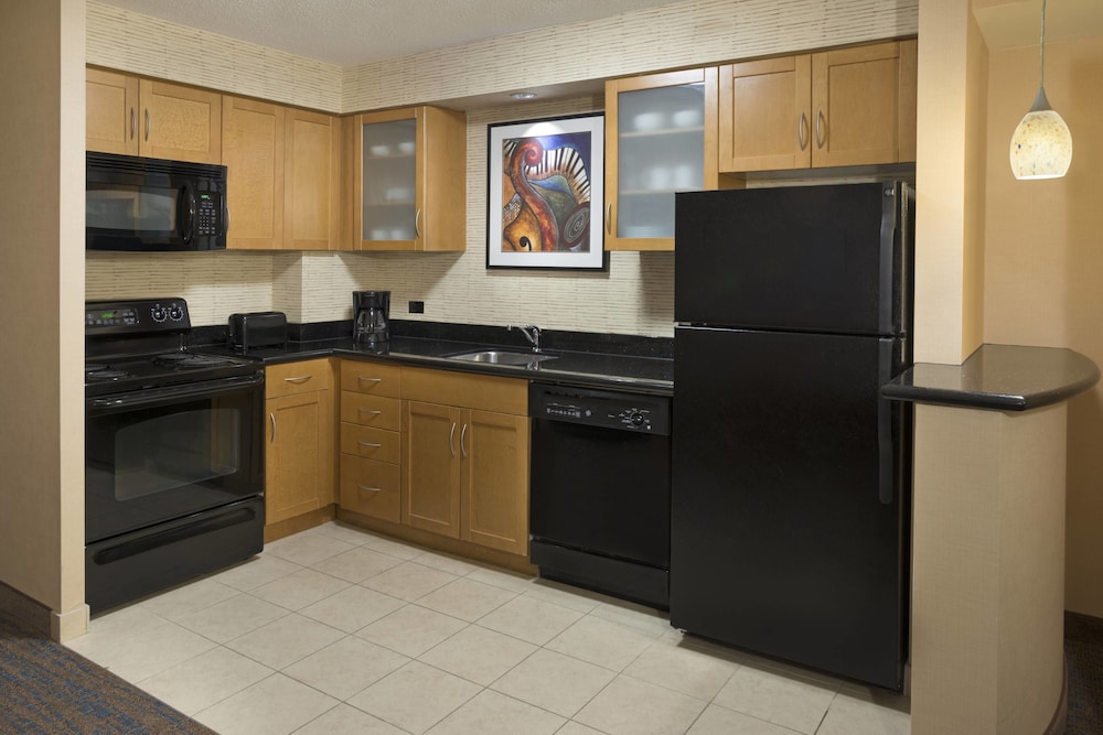 Residence Inn by Marriott Toronto Downtown/Entertainment District