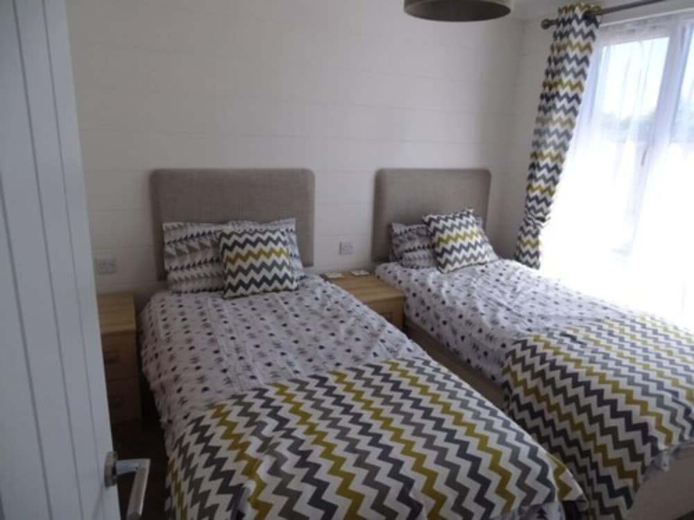 King's Lynn Caravan & Camping Park 15/50