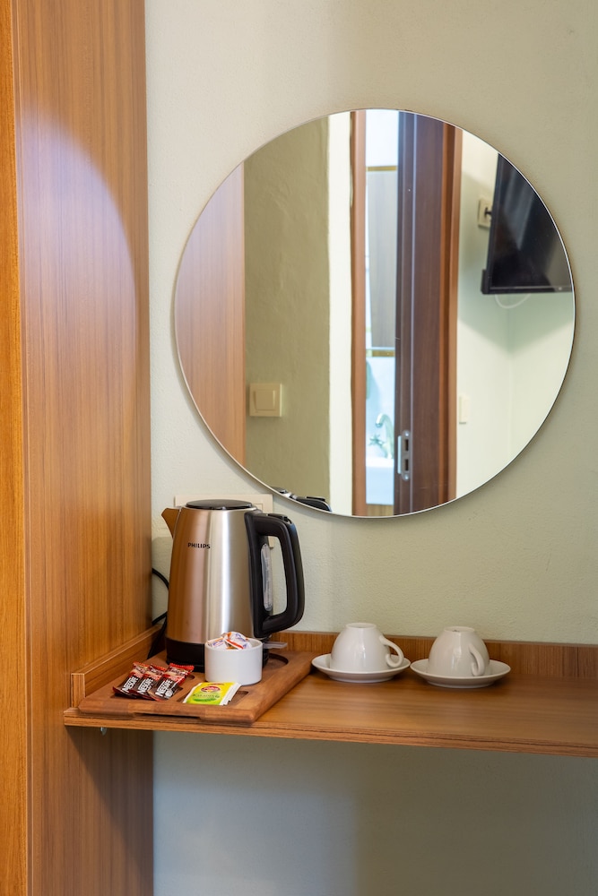 Sayina Hotel 27/50