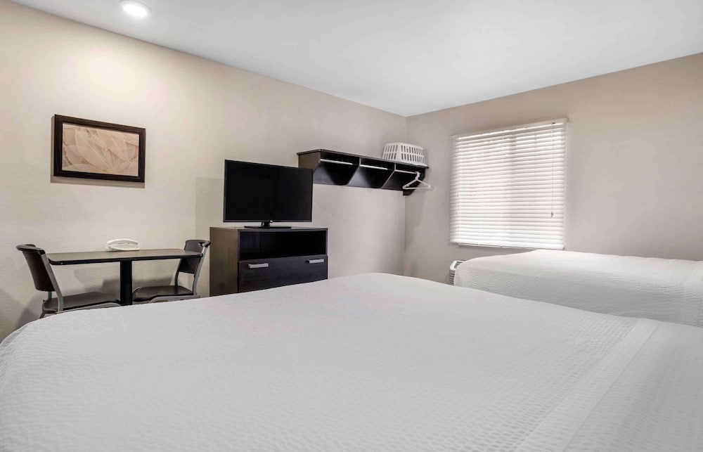 Extended Stay America Select Suites - Tallahassee - East 21/38