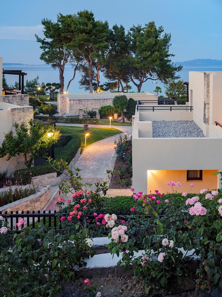Aegean Melathron Thalasso Spa Hotel photo4