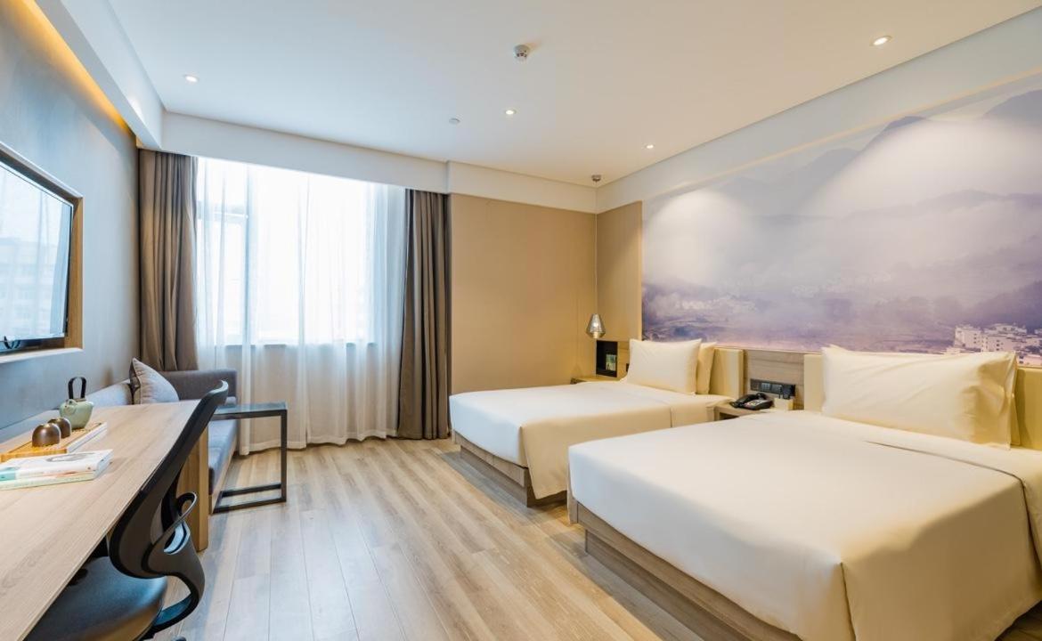 Executive, Twin Beds
