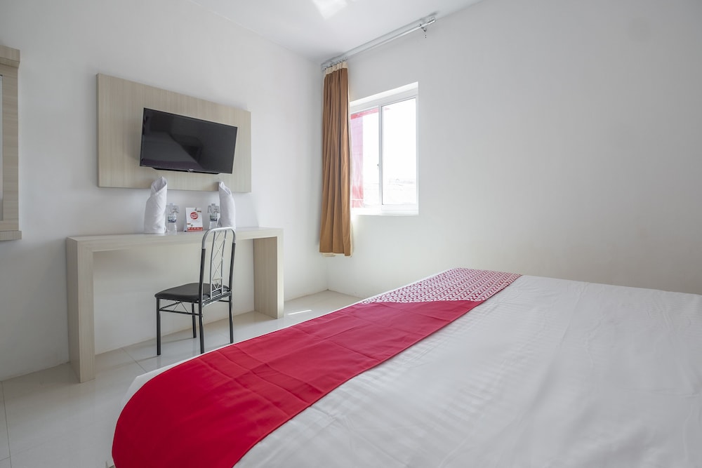OYO 1633 Hotel Darma Nusantara 14/33