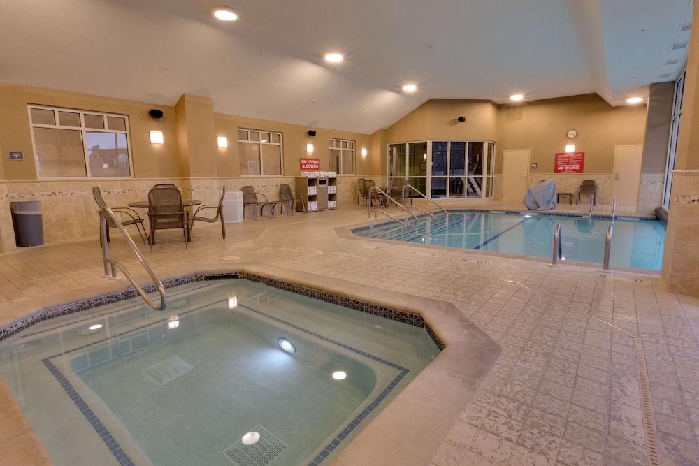 DRURY INN AND SUITES BATON ROUGE 23/50