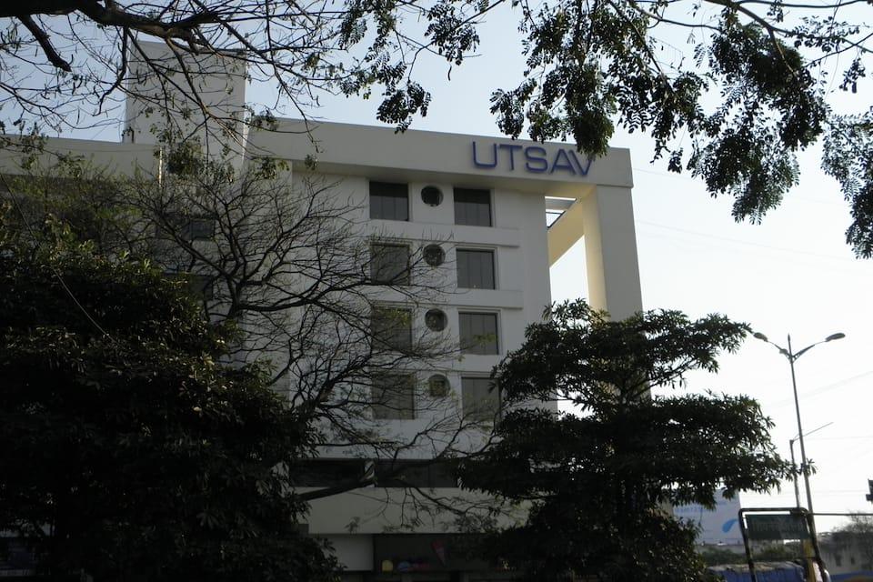 Hotel Utsav Deluxe 1/23