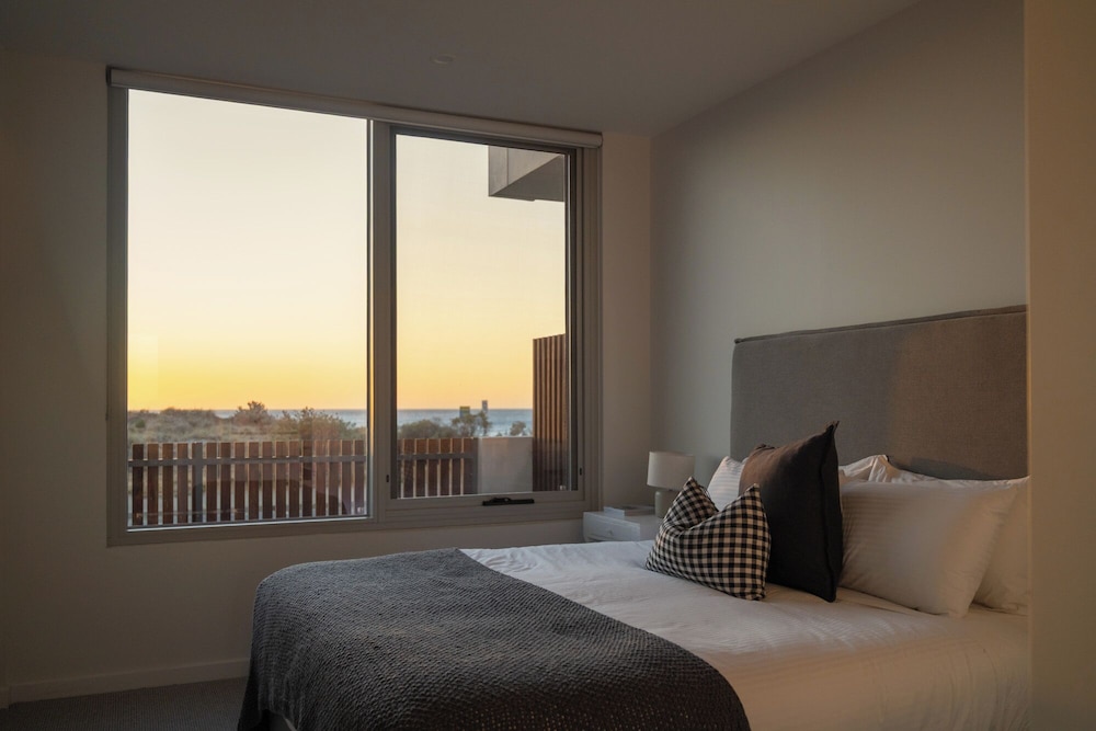 Sea Dunes Luxury Apartments 16/65
