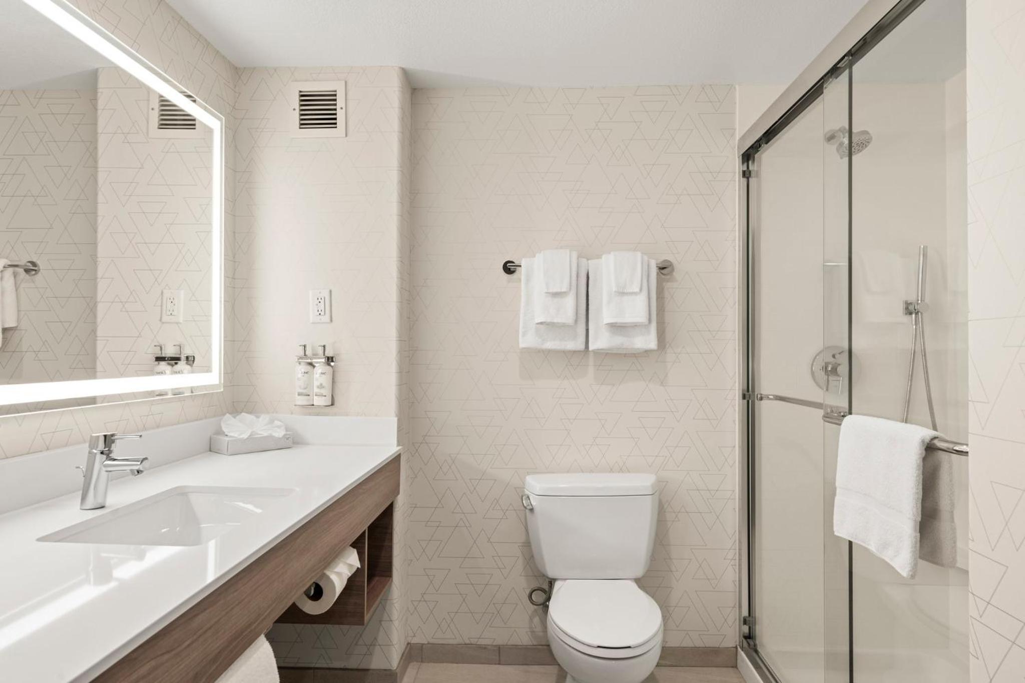 Room, Double Bed, Accessible