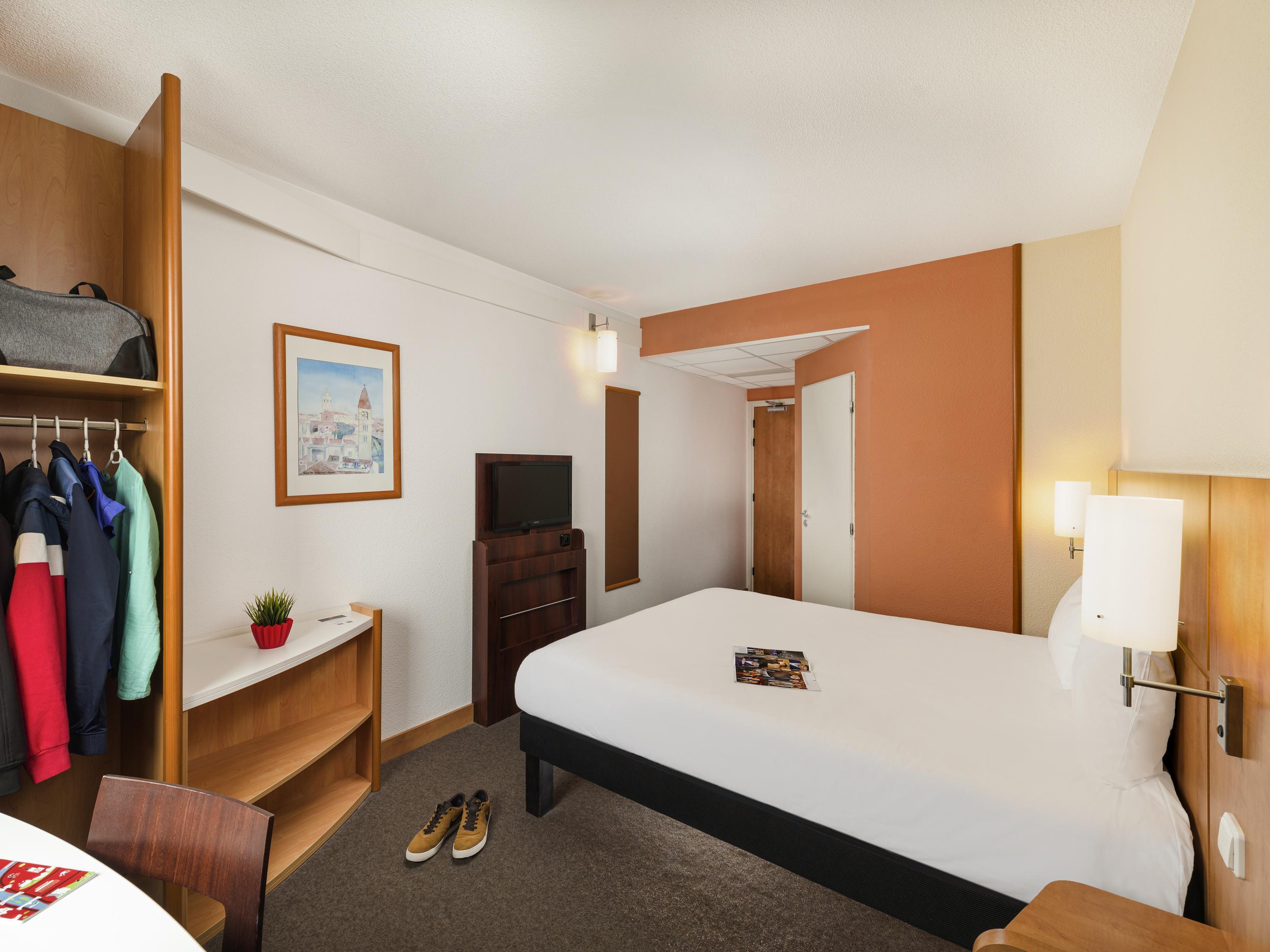 غرفة قياسية بسرير مزدوج أو سريرين منفصلين، Ibis Praha Mala Strana 5/6