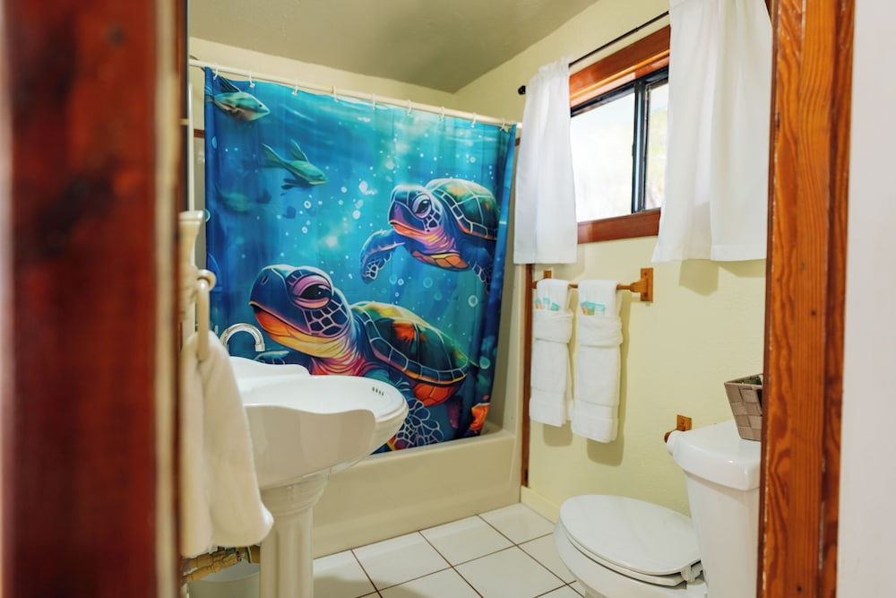 Blue Marlin Beach Resort 49/51