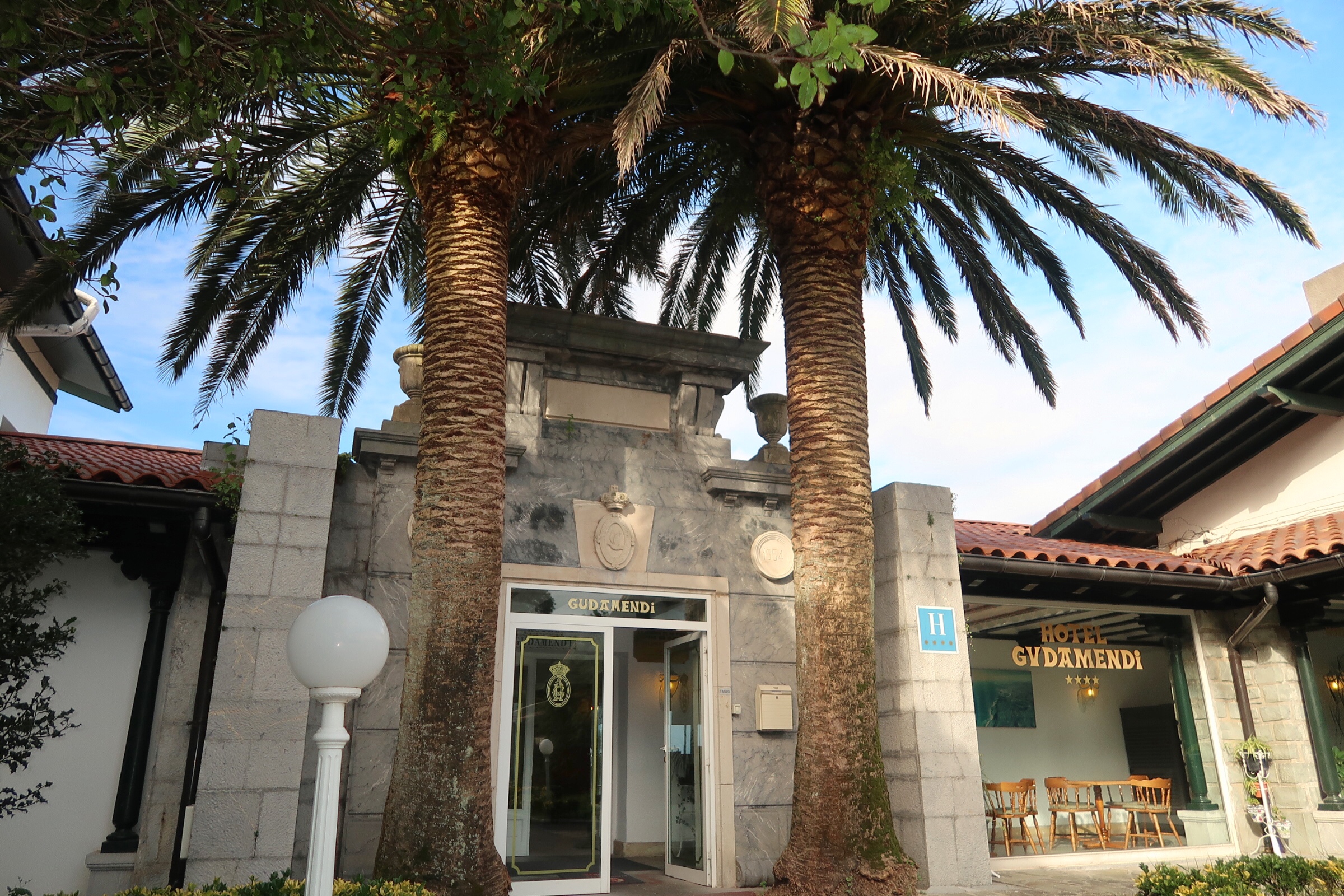 hotel