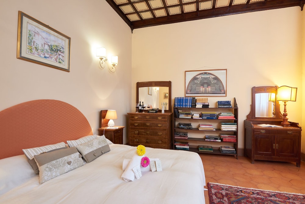 Villa Socini 7/30