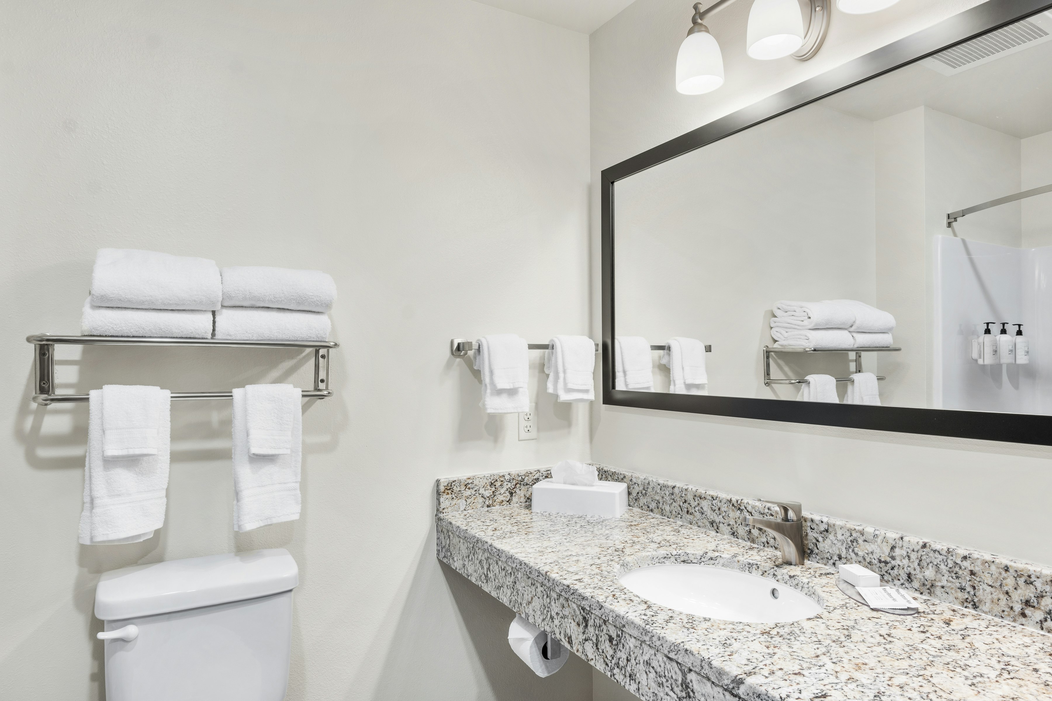 Cobblestone Hotel & Suites - Denmark 37/41