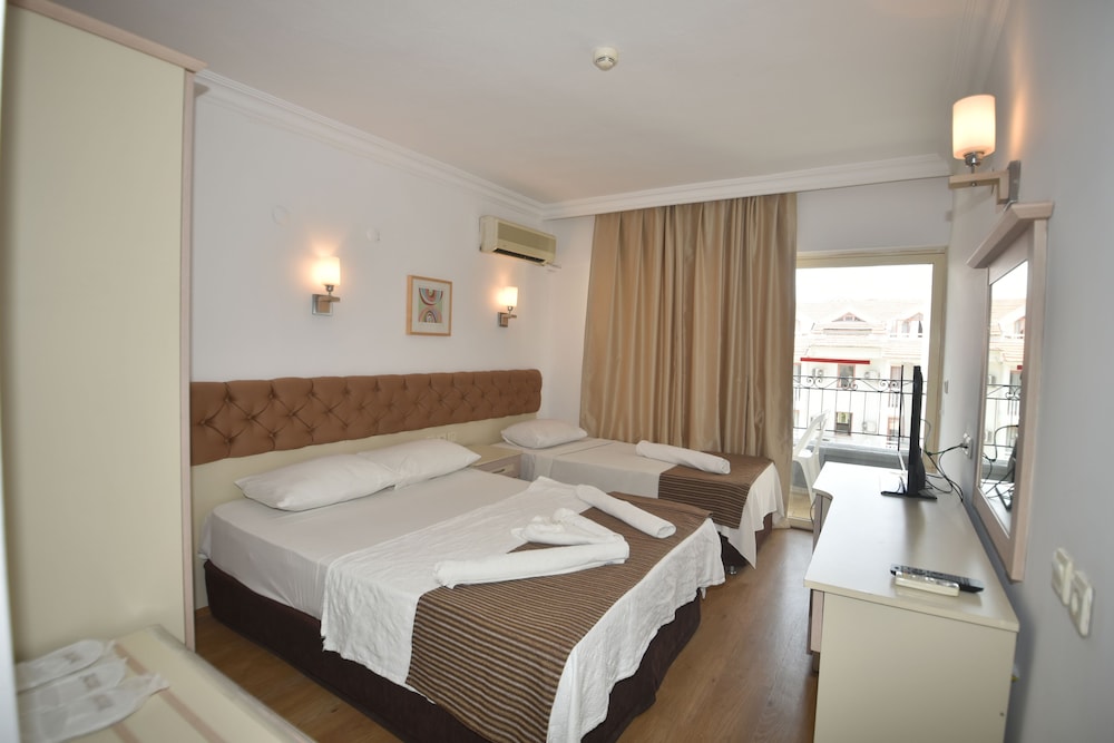 Almena City Hotel 7/17