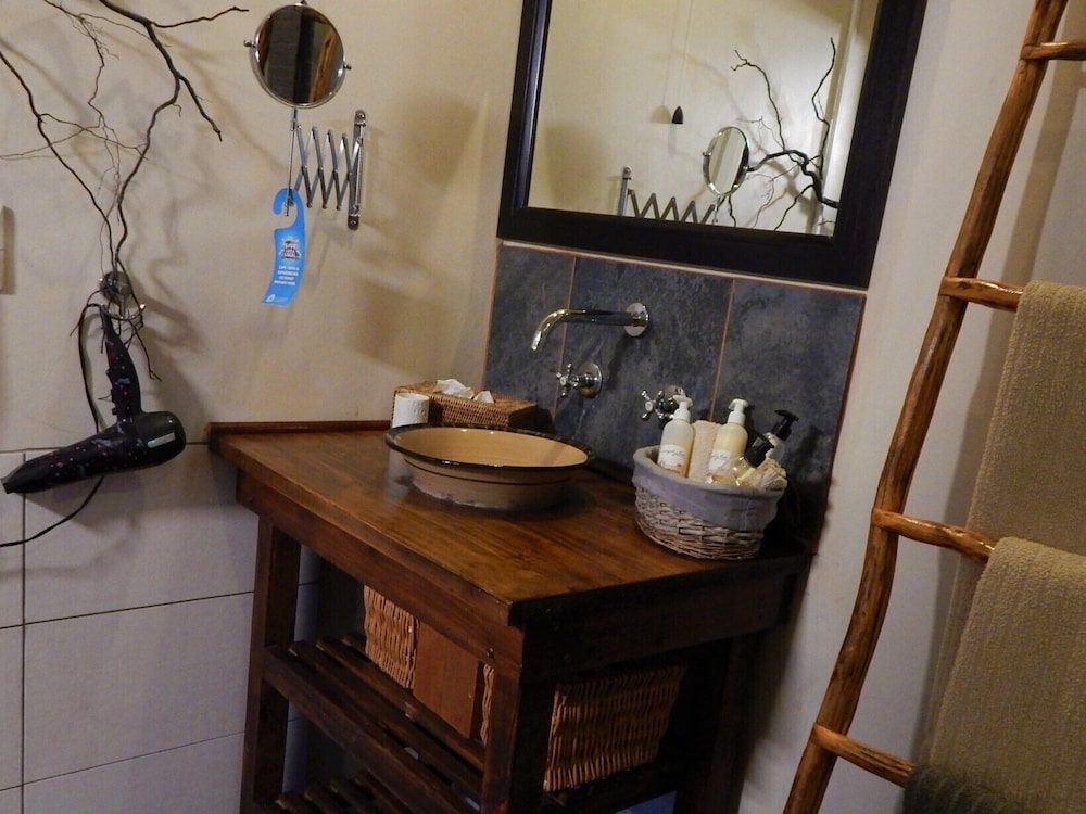 Khashamongo Guesthouse 6/50