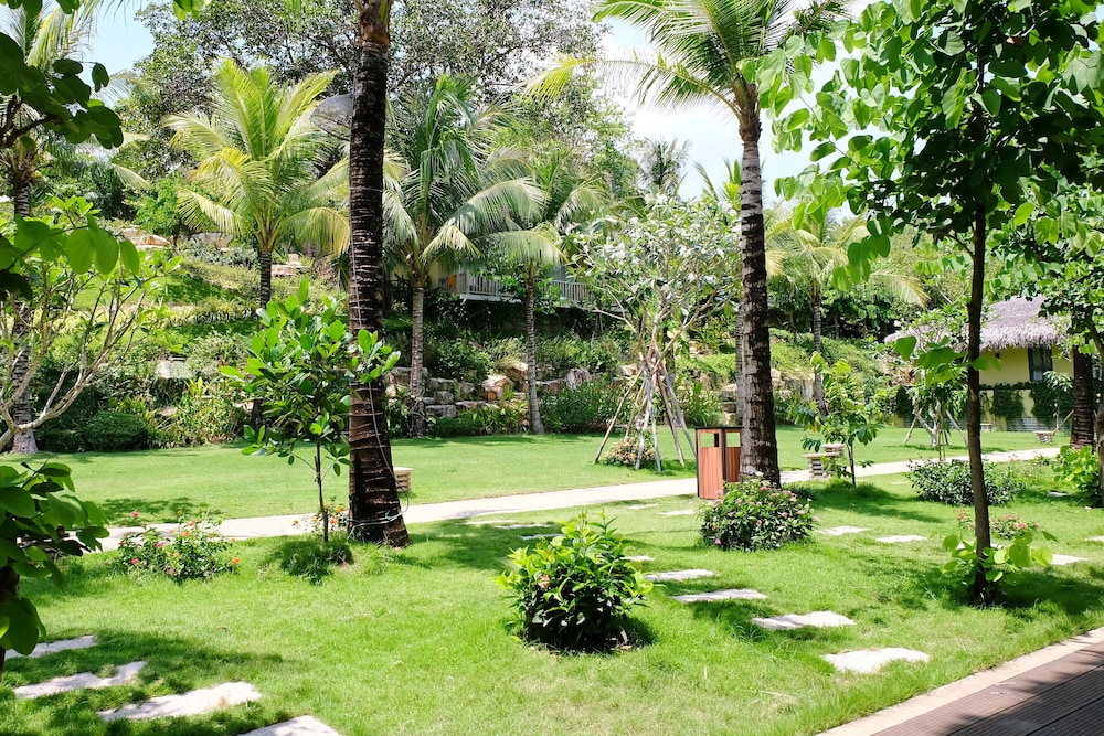 LAHANA RESORT PHU QUOC 42/50