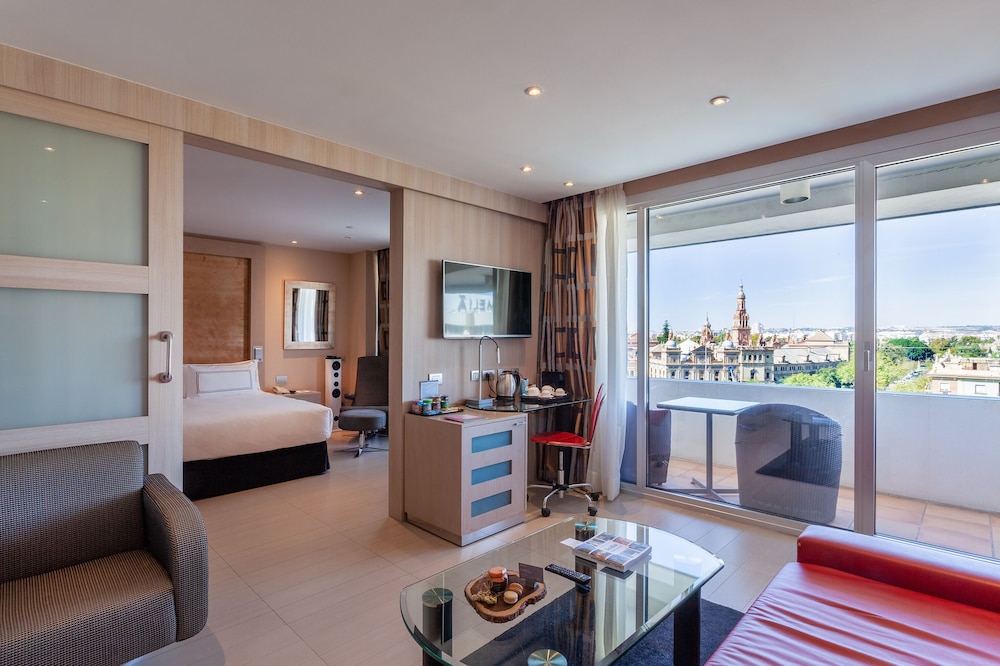 The Level at Melia Sevilla 25/62