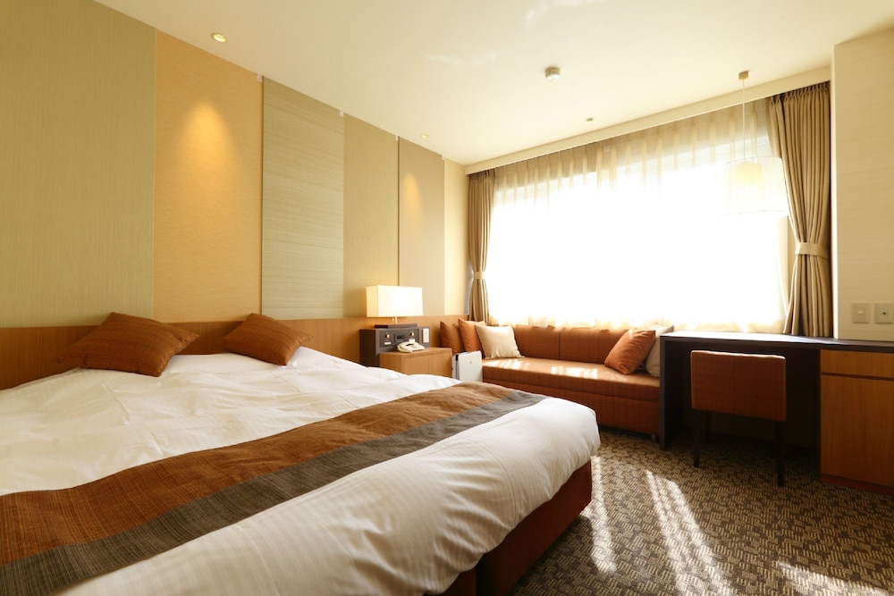 Suginoi Hotel 16/76