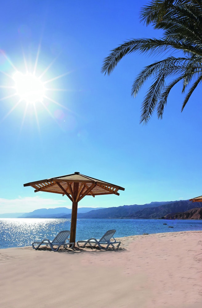 Movenpick Taba 33/76