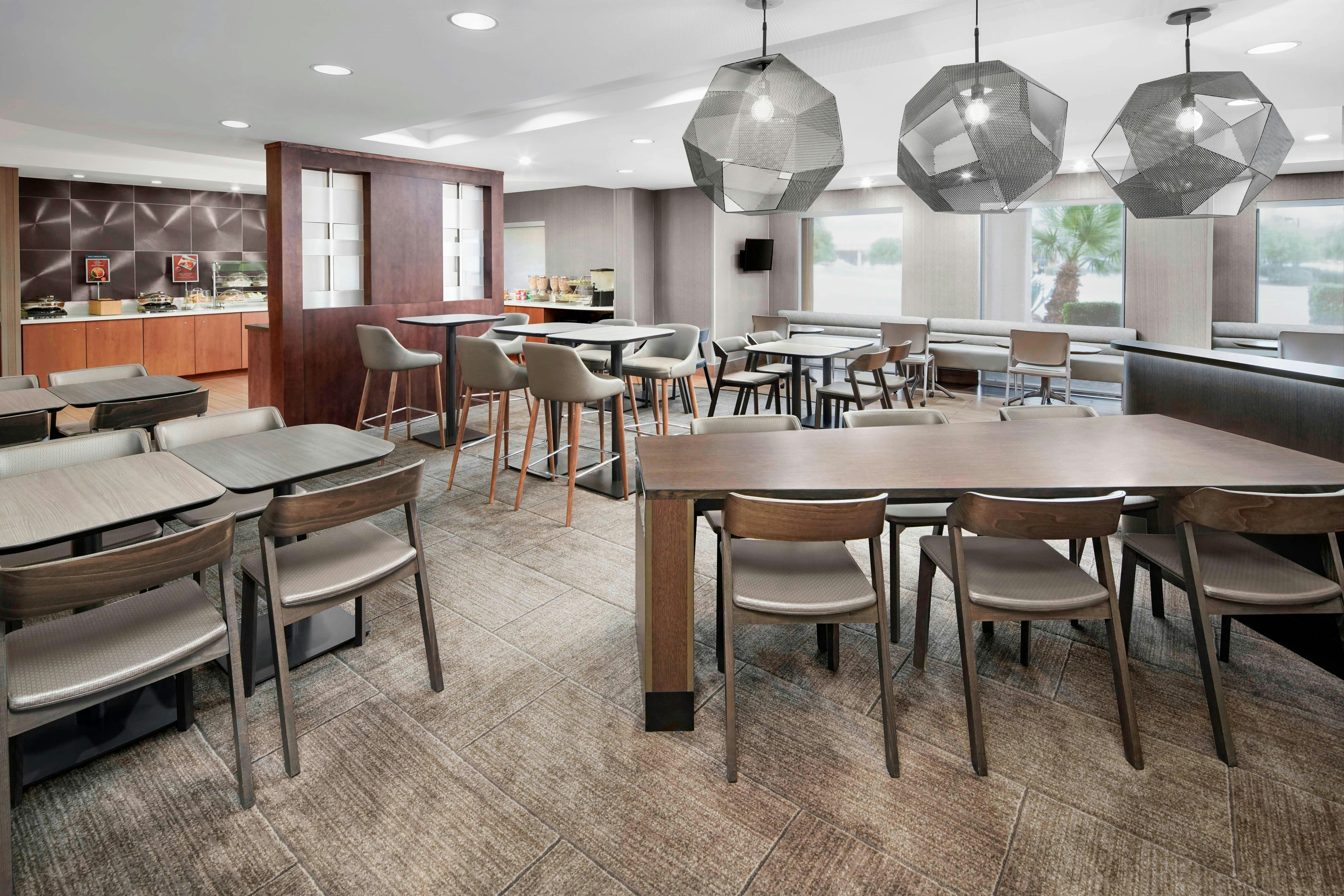 Springhill Suites Scottsdale North 25/36