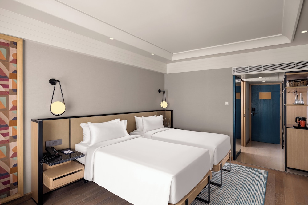 Pullman Chennai Anna Salai 16/44