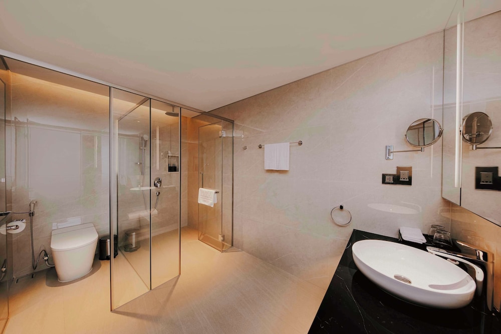 Radisson Blu Hotel 50/50