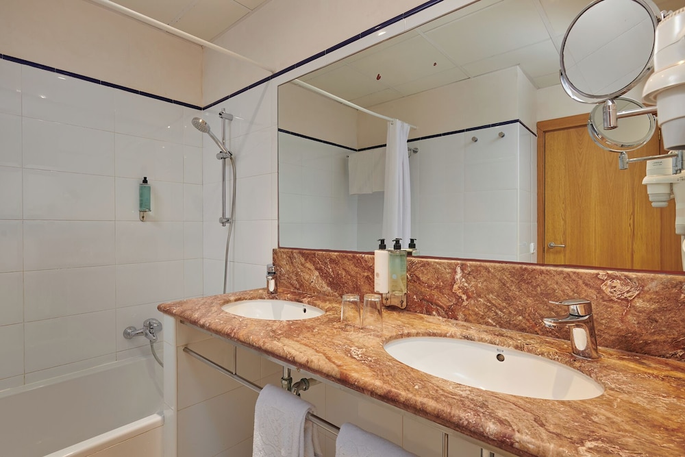 Hotel Apartamentos Cala Santanyi 69/70
