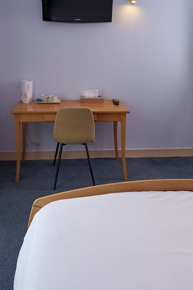 HOTEL LE PLAT D'ETAIN 5/39
