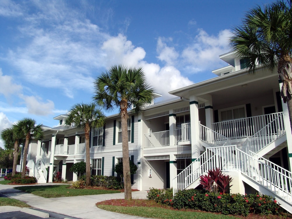 Greenlinks Golf Villas At Lely Resort 1/76