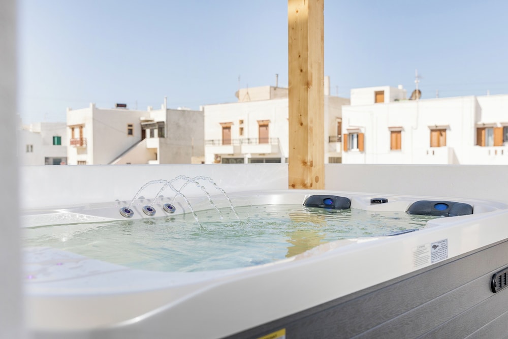 Alenor City Hotel 30/57