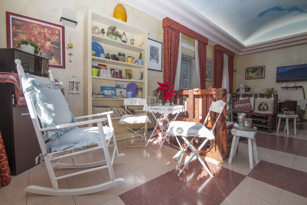 HOTEL PORTA RIVERA 23/39