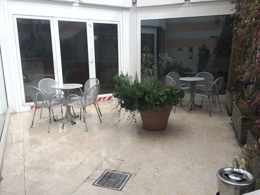 Hotel Garni Villa Fontana 36/40
