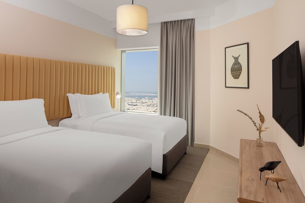 Staybridge Suites Dubai Financial Centre, an IHG Hotel 7/43