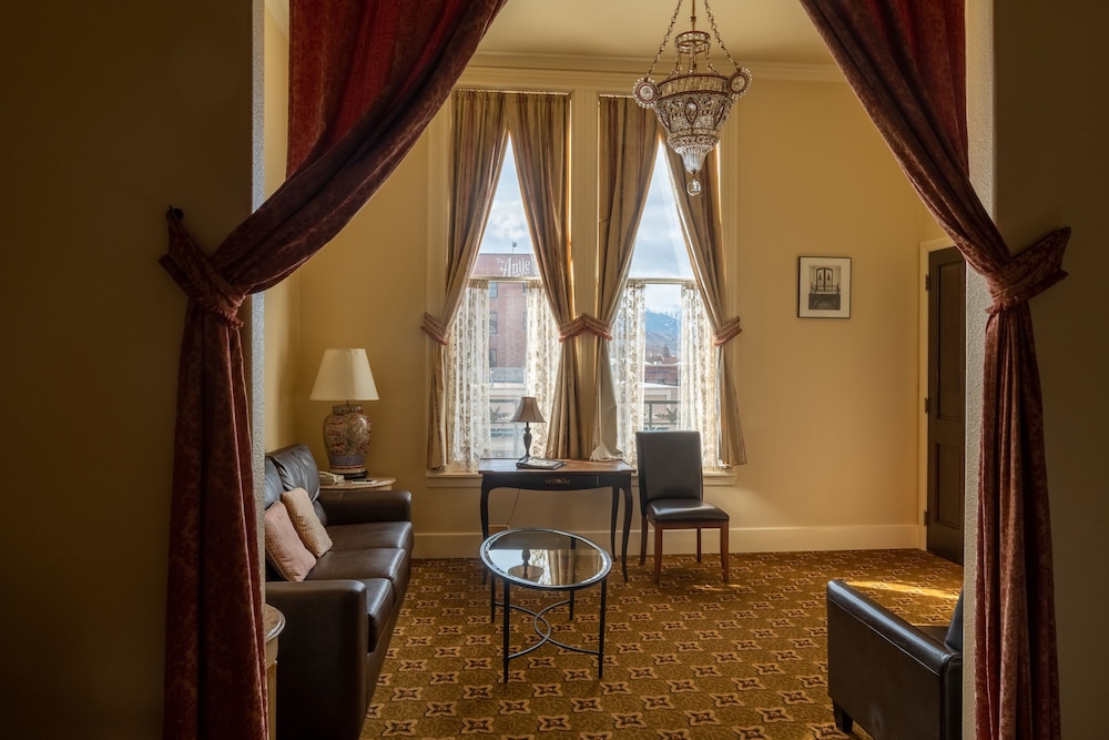 Geiser Grand Hotel 28/50