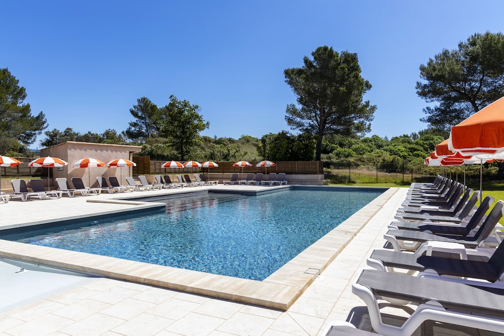 Grand Prix Hotel 3/55