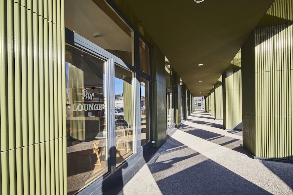 Campanile Paris Saclay 19/55