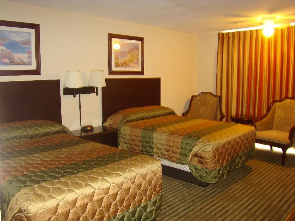 ROMANA HOTEL 16/25
