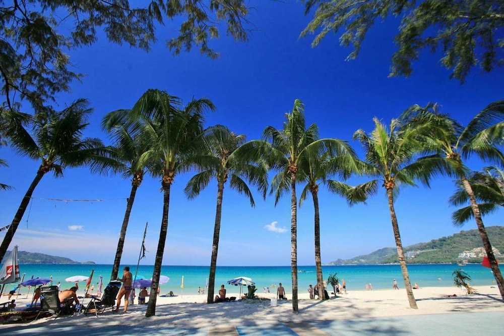 Patong Beach Phuket Villa Condo 48/50