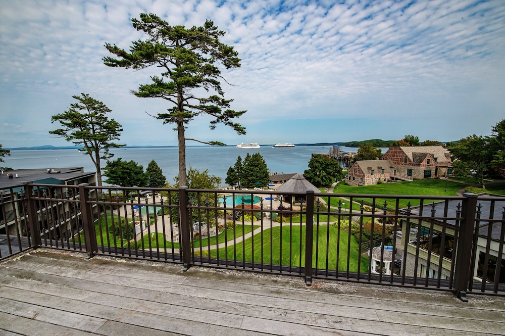 Holiday Inn Resort Bar Harbor Acadia Natl Park 39/50