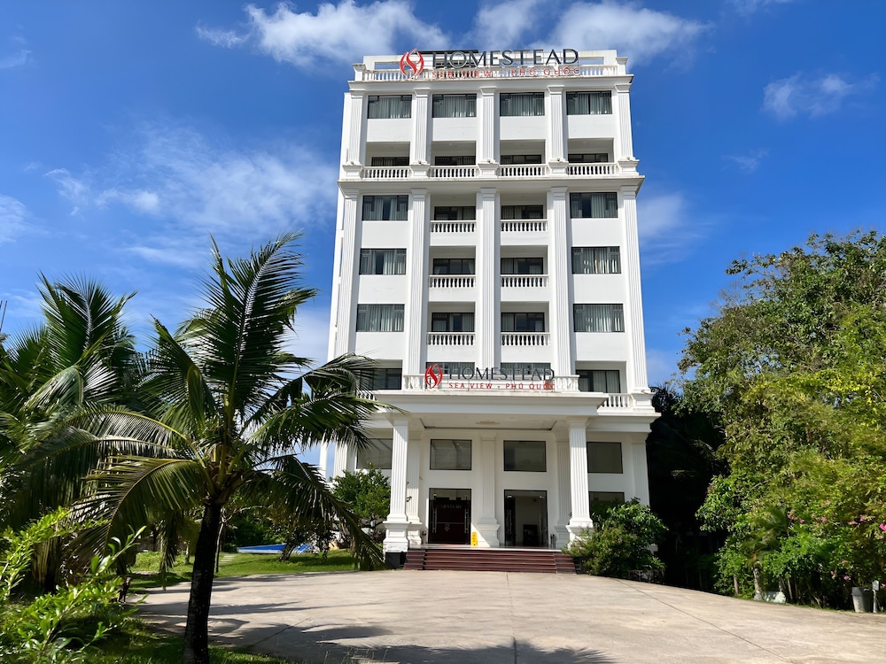 Homestead Seaview Phu Quoc Hotel 2/50