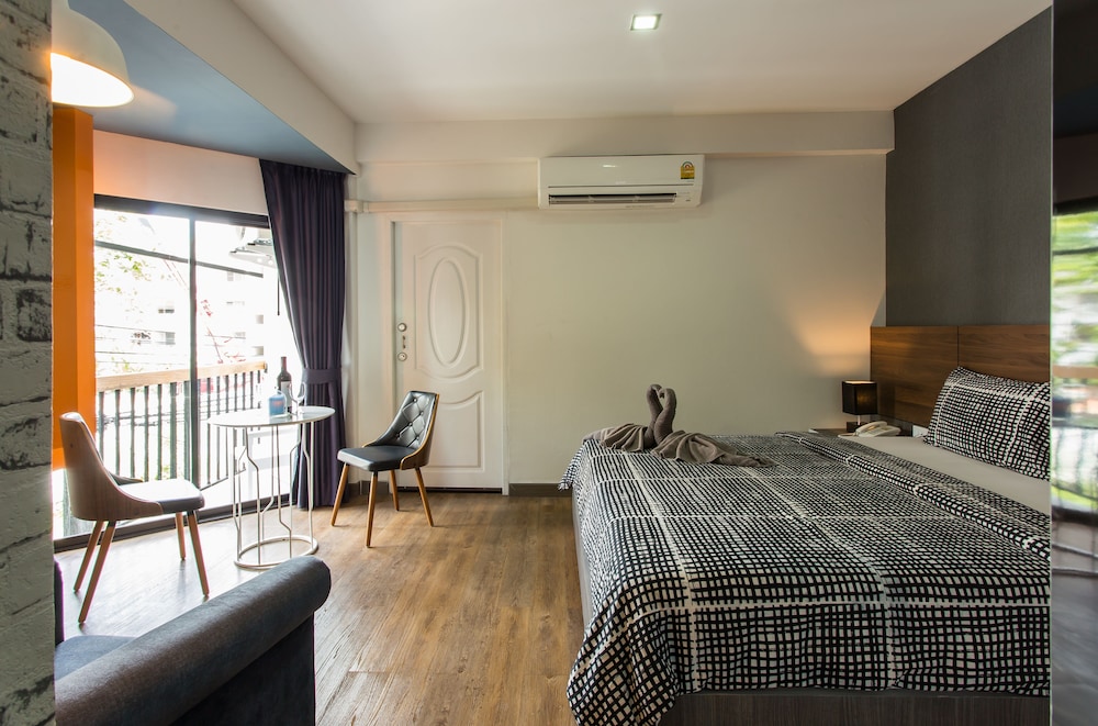 The Loft Seaside Sriracha Hotel 38/68